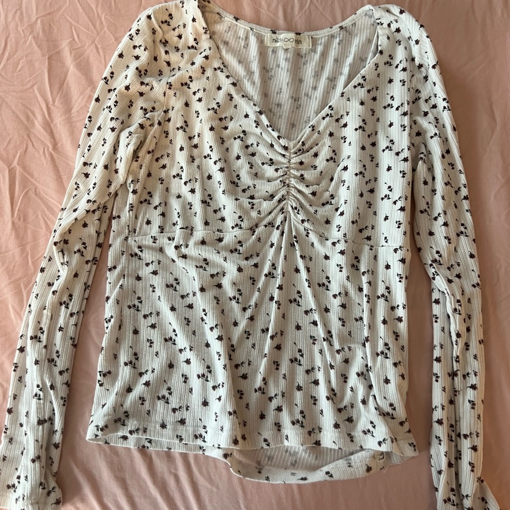 Flowered Long sleeve